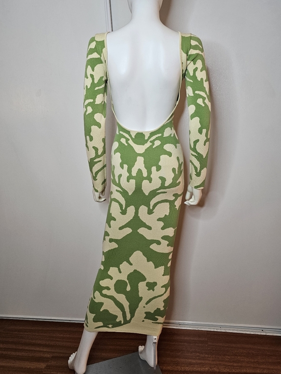 Hera Collection Dresses & Skirts - NWOT Hera Collection Green & Cream Cutout Back Long Sleeve Bodycon Dress Size S